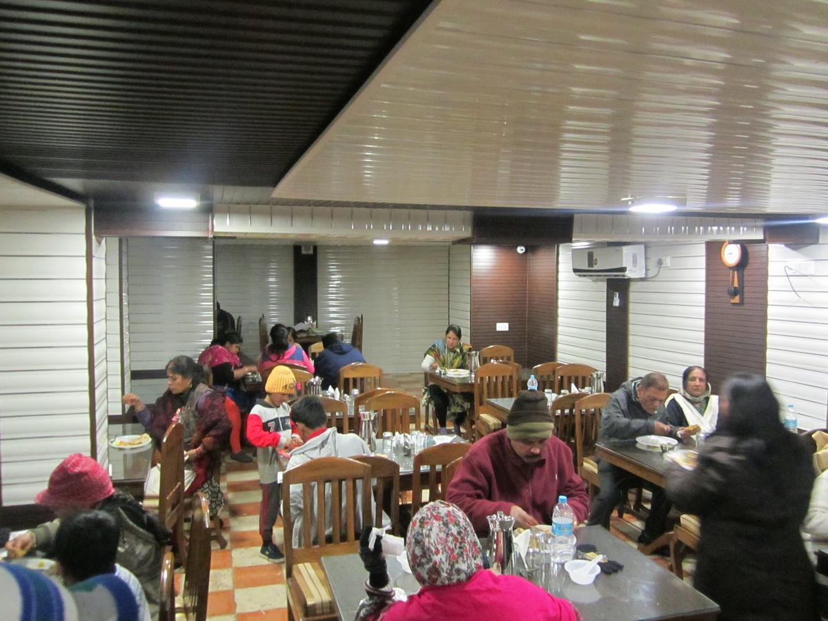 Hotel Akbar Sonāmarg Exteriér fotografie